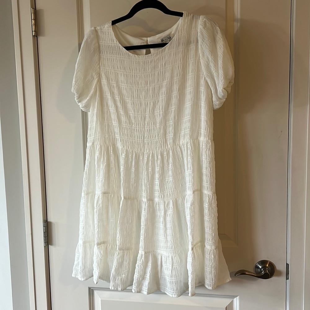 White Puff Sleeve Dress Large